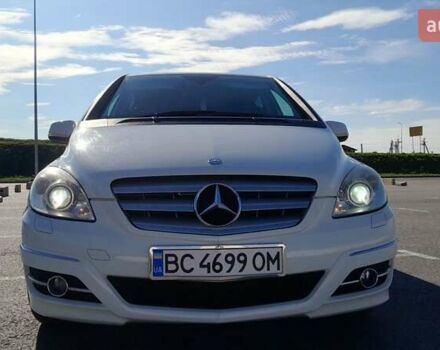 Білий Мерседес Б-клас, об'ємом двигуна 1.7 л та пробігом 139 тис. км за 7800 $, фото 5 на Automoto.ua