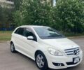 Білий Мерседес Б-клас, об'ємом двигуна 1.7 л та пробігом 139 тис. км за 7400 $, фото 7 на Automoto.ua