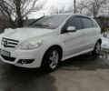 Белый Мерседес Б-класс, объемом двигателя 1.7 л и пробегом 85 тыс. км за 8500 $, фото 1 на Automoto.ua