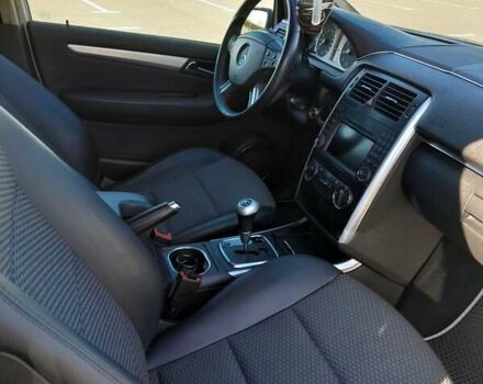 Білий Мерседес Б-клас, об'ємом двигуна 1.7 л та пробігом 139 тис. км за 7800 $, фото 26 на Automoto.ua