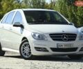 Белый Мерседес Б-класс, объемом двигателя 2 л и пробегом 350 тыс. км за 7300 $, фото 1 на Automoto.ua
