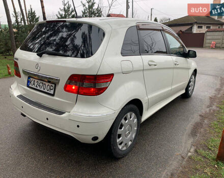 Белый Мерседес Б-класс, объемом двигателя 1.7 л и пробегом 83 тыс. км за 9100 $, фото 13 на Automoto.ua