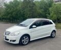Білий Мерседес Б-клас, об'ємом двигуна 1.7 л та пробігом 139 тис. км за 7400 $, фото 1 на Automoto.ua