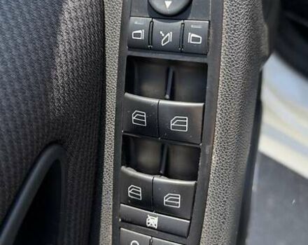 Белый Мерседес Б-класс, объемом двигателя 2.03 л и пробегом 117 тыс. км за 9500 $, фото 4 на Automoto.ua