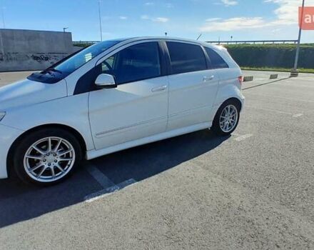 Білий Мерседес Б-клас, об'ємом двигуна 1.7 л та пробігом 139 тис. км за 7800 $, фото 13 на Automoto.ua