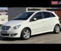 Белый Мерседес Б-класс, объемом двигателя 1.8 л и пробегом 165 тыс. км за 8500 $, фото 1 на Automoto.ua