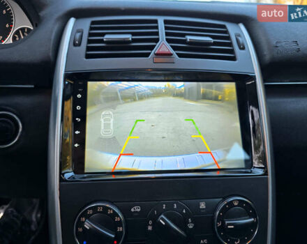 Белый Мерседес Б-класс, объемом двигателя 1.99 л и пробегом 61 тыс. км за 8400 $, фото 25 на Automoto.ua