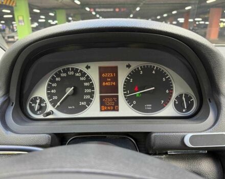 Мерседес Б-класс 2010 в Киеве на Automoto.ua Белый Мерседес Б-класс, объемом двигателя 1.7 л и пробегом 84 тыс. км за 8990 $, фото 14 на Automoto.ua