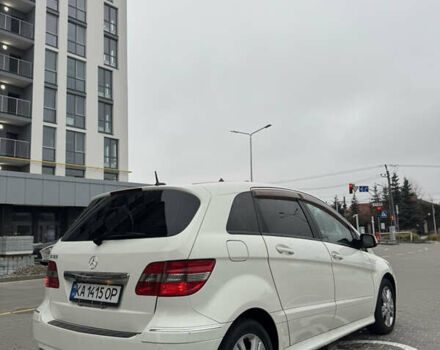 Белый Мерседес Б-класс, объемом двигателя 1.7 л и пробегом 99 тыс. км за 7700 $, фото 5 на Automoto.ua