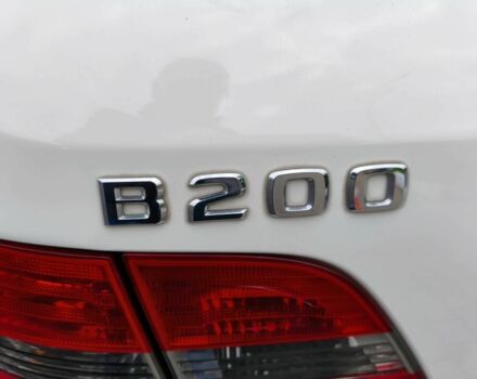 Белый Мерседес Б-класс, объемом двигателя 2 л и пробегом 85 тыс. км за 9900 $, фото 13 на Automoto.ua