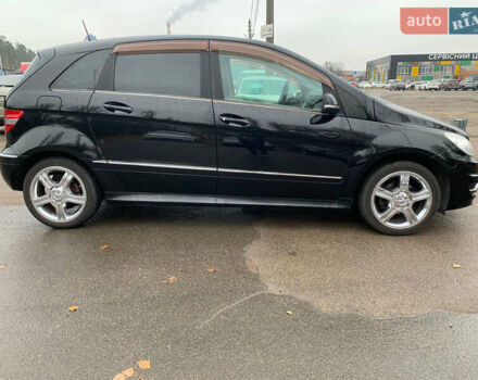 Белый Мерседес Б-класс, объемом двигателя 1.6 л и пробегом 65 тыс. км за 8700 $, фото 6 на Automoto.ua