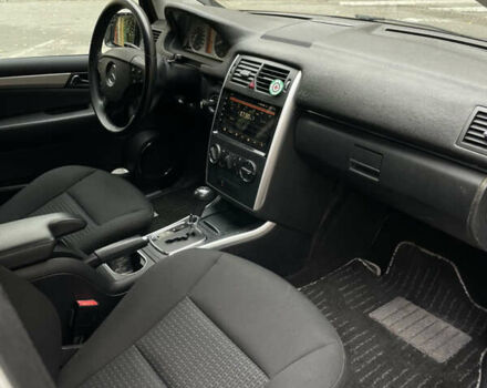 Білий Мерседес Б-клас, об'ємом двигуна 1.7 л та пробігом 92 тис. км за 7900 $, фото 14 на Automoto.ua