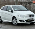 Білий Мерседес Б-клас, об'ємом двигуна 1.7 л та пробігом 134 тис. км за 7999 $, фото 1 на Automoto.ua