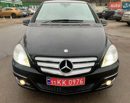 Белый Мерседес Б-класс, объемом двигателя 1.6 л и пробегом 65 тыс. км за 8700 $, фото 5 на Automoto.ua