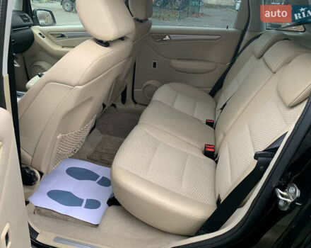 Белый Мерседес Б-класс, объемом двигателя 1.6 л и пробегом 65 тыс. км за 8700 $, фото 22 на Automoto.ua