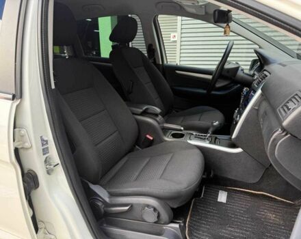 Мерседес Б-класс 2010 в Киеве на Automoto.ua Белый Мерседес Б-класс, объемом двигателя 1.7 л и пробегом 84 тыс. км за 8990 $, фото 9 на Automoto.ua