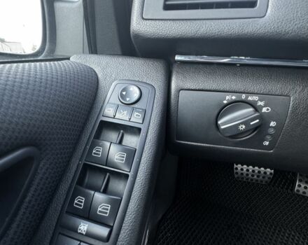 Белый Мерседес Б-класс, объемом двигателя 1.7 л и пробегом 108 тыс. км за 9800 $, фото 11 на Automoto.ua