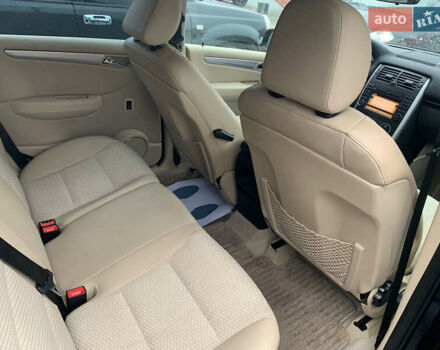 Белый Мерседес Б-класс, объемом двигателя 1.6 л и пробегом 65 тыс. км за 8700 $, фото 24 на Automoto.ua