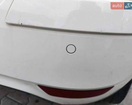 Белый Мерседес Б-класс, объемом двигателя 2 л и пробегом 85 тыс. км за 9900 $, фото 23 на Automoto.ua