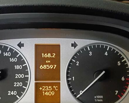 Белый Мерседес Б-класс, объемом двигателя 1.7 л и пробегом 69 тыс. км за 10800 $, фото 10 на Automoto.ua