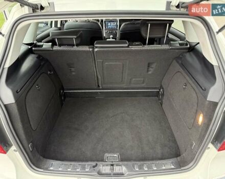 Белый Мерседес Б-класс, объемом двигателя 1.7 л и пробегом 70 тыс. км за 8400 $, фото 24 на Automoto.ua