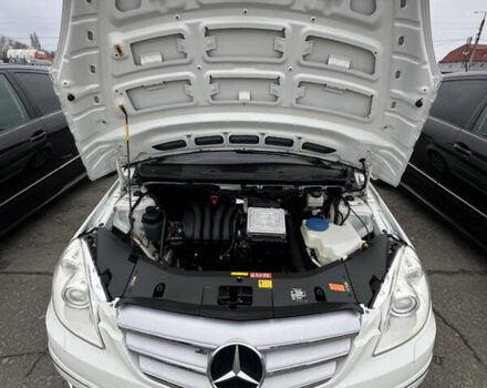 Белый Мерседес Б-класс, объемом двигателя 1.7 л и пробегом 57 тыс. км за 9100 $, фото 26 на Automoto.ua