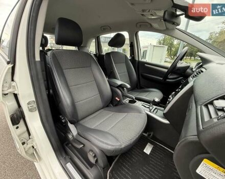 Белый Мерседес Б-класс, объемом двигателя 1.7 л и пробегом 70 тыс. км за 8400 $, фото 14 на Automoto.ua