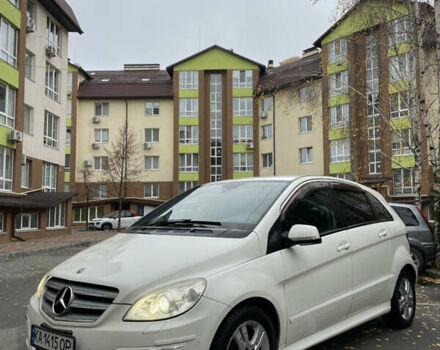 Білий Мерседес Б-клас, об'ємом двигуна 1.7 л та пробігом 92 тис. км за 7900 $, фото 1 на Automoto.ua