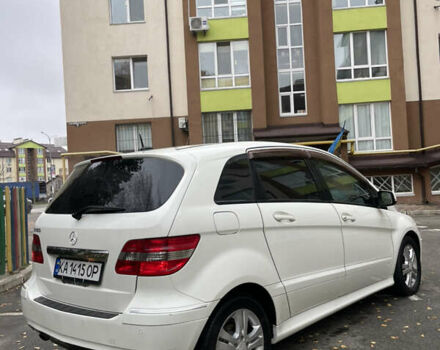 Білий Мерседес Б-клас, об'ємом двигуна 1.7 л та пробігом 92 тис. км за 7900 $, фото 3 на Automoto.ua