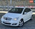 Белый Мерседес Б-класс, объемом двигателя 2 л и пробегом 168 тыс. км за 9100 $, фото 2 на Automoto.ua