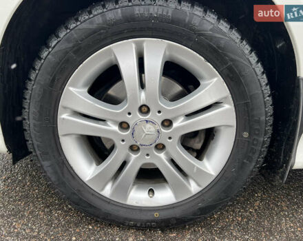 Білий Мерседес Б-клас, об'ємом двигуна 1.7 л та пробігом 134 тис. км за 7999 $, фото 16 на Automoto.ua