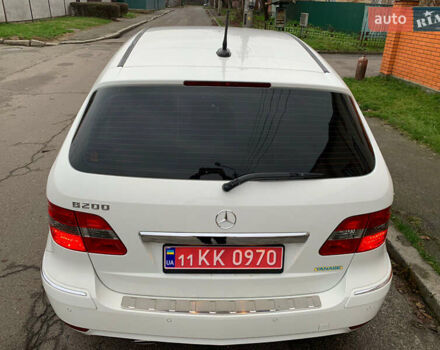 Білий Мерседес Б-клас, об'ємом двигуна 2 л та пробігом 58 тис. км за 9100 $, фото 7 на Automoto.ua