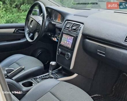 Білий Мерседес Б-клас, об'ємом двигуна 0 л та пробігом 139 тис. км за 8900 $, фото 14 на Automoto.ua