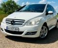 Білий Мерседес Б-клас, об'ємом двигуна 1.7 л та пробігом 109 тис. км за 7800 $, фото 1 на Automoto.ua