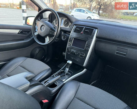 Белый Мерседес Б-класс, объемом двигателя 1.7 л и пробегом 57 тыс. км за 9100 $, фото 17 на Automoto.ua