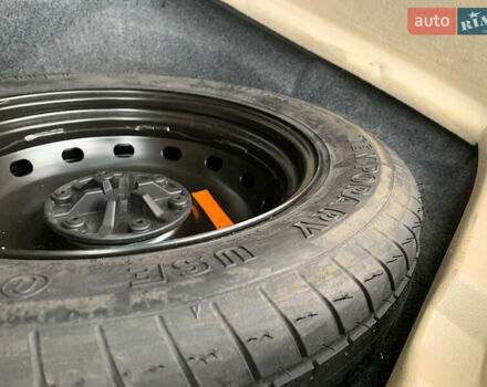 Белый Мерседес Б-класс, объемом двигателя 1.6 л и пробегом 65 тыс. км за 8700 $, фото 42 на Automoto.ua