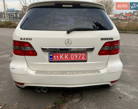 Белый Мерседес Б-класс, объемом двигателя 2 л и пробегом 85 тыс. км за 9100 $, фото 9 на Automoto.ua