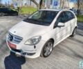 Белый Мерседес Б-класс, объемом двигателя 1.7 л и пробегом 127 тыс. км за 9200 $, фото 3 на Automoto.ua