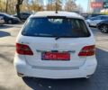 Белый Мерседес Б-класс, объемом двигателя 1.7 л и пробегом 127 тыс. км за 9300 $, фото 6 на Automoto.ua