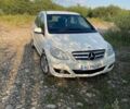 Белый Мерседес Б-класс, объемом двигателя 2 л и пробегом 270 тыс. км за 7700 $, фото 58 на Automoto.ua