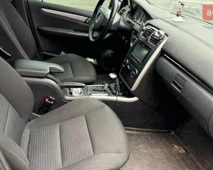 Білий Мерседес Б-клас, об'ємом двигуна 1.7 л та пробігом 193 тис. км за 8700 $, фото 10 на Automoto.ua