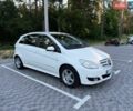 Белый Мерседес Б-класс, объемом двигателя 1.5 л и пробегом 250 тыс. км за 6300 $, фото 1 на Automoto.ua