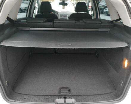 Белый Мерседес Б-класс, объемом двигателя 1.7 л и пробегом 28 тыс. км за 10400 $, фото 10 на Automoto.ua