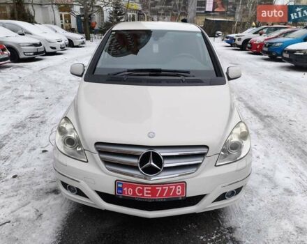 Білий Мерседес Б-клас, об'ємом двигуна 1.7 л та пробігом 28 тис. км за 10400 $, фото 2 на Automoto.ua