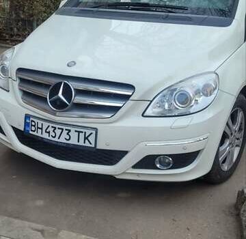 Білий Мерседес Б-клас, об'ємом двигуна 1.7 л та пробігом 141 тис. км за 9400 $, фото 3 на Automoto.ua