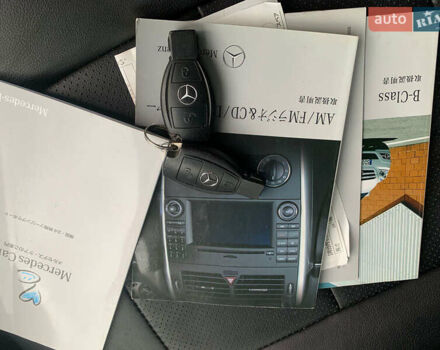 Белый Мерседес Б-класс, объемом двигателя 1.7 л и пробегом 50 тыс. км за 8600 $, фото 22 на Automoto.ua