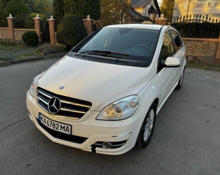 Білий Мерседес Б-клас, об'ємом двигуна 1.7 л та пробігом 124 тис. км за 8200 $, фото 3 на Automoto.ua