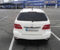 Белый Мерседес Б-класс, объемом двигателя 1.7 л и пробегом 117 тыс. км за 8000 $, фото 3 на Automoto.ua