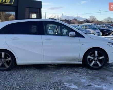 Белый Мерседес Б-класс, объемом двигателя 1.8 л и пробегом 250 тыс. км за 11000 $, фото 7 на Automoto.ua