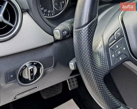 Білий Мерседес Б-клас, об'ємом двигуна 1.6 л та пробігом 144 тис. км за 15000 $, фото 14 на Automoto.ua